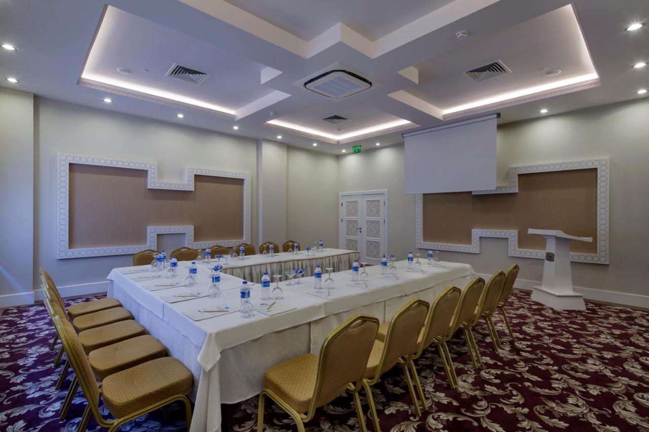 Crystal Tat Beach Golf Resort & Spa Μπέλεκ Εξωτερικό φωτογραφία
