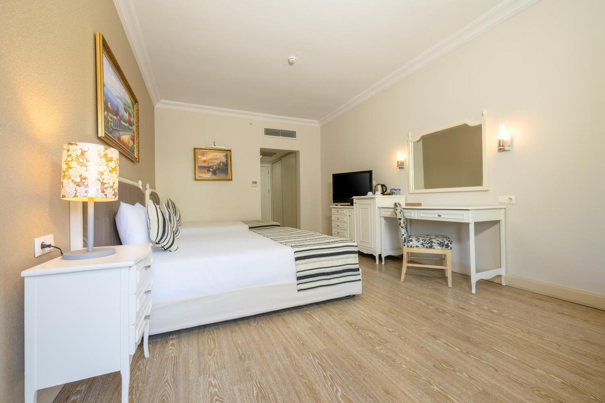 Crystal Tat Beach Golf Resort & Spa Μπέλεκ Εξωτερικό φωτογραφία