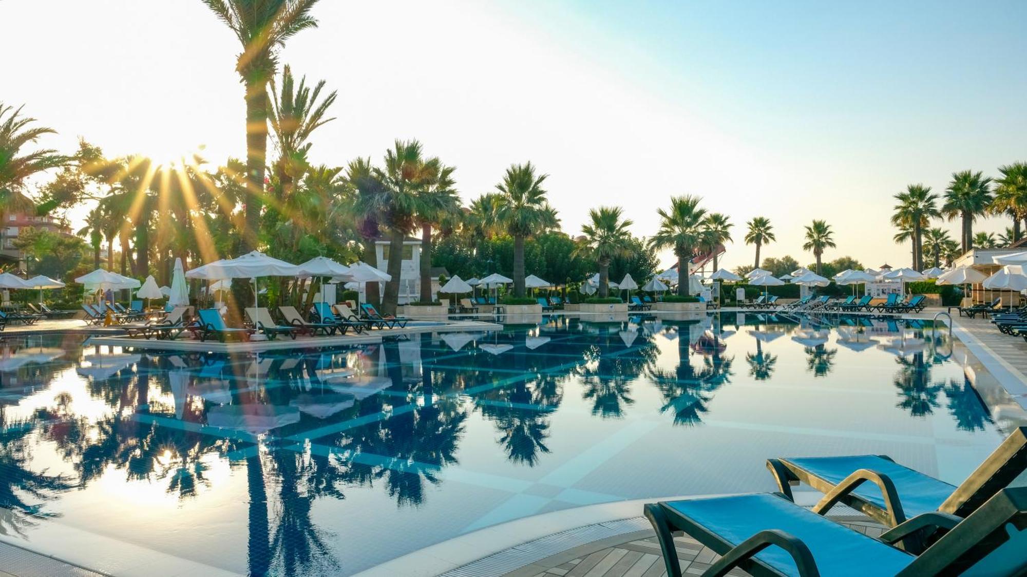 Crystal Tat Beach Golf Resort & Spa Μπέλεκ Εξωτερικό φωτογραφία