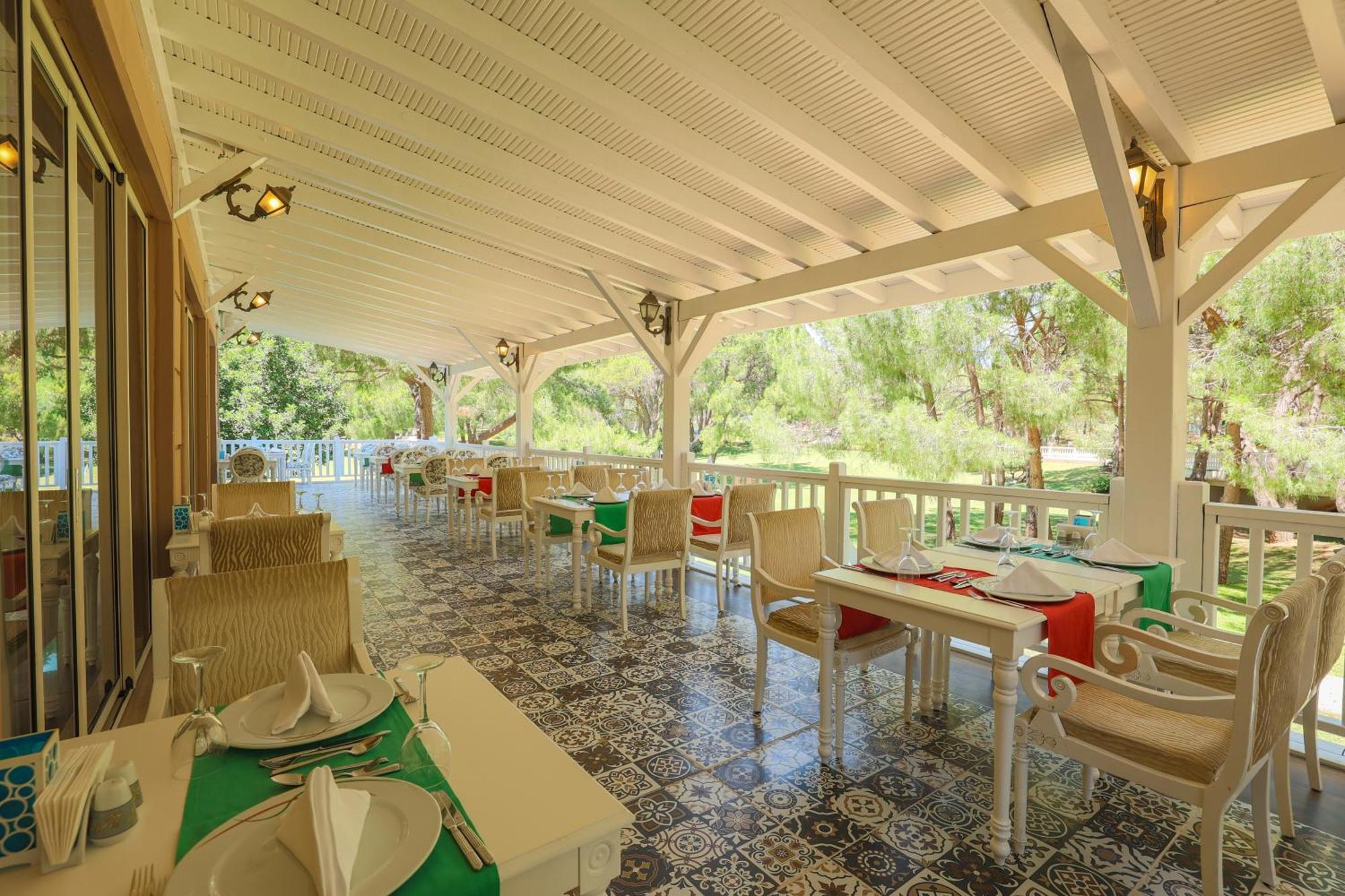 Crystal Tat Beach Golf Resort & Spa Μπέλεκ Εξωτερικό φωτογραφία